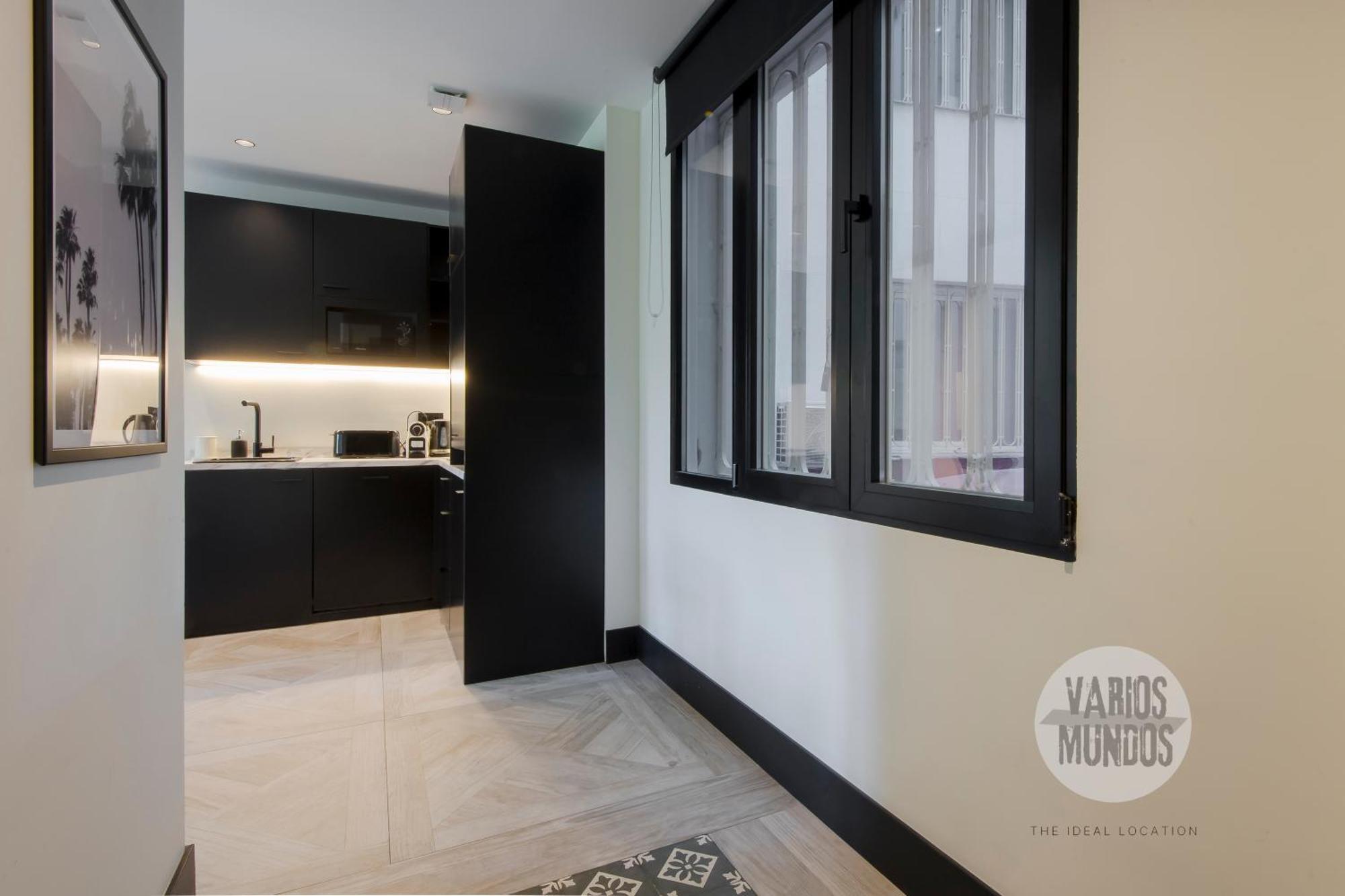 Un Vibrante 4, Conoce Abada 2 E2 Apartament